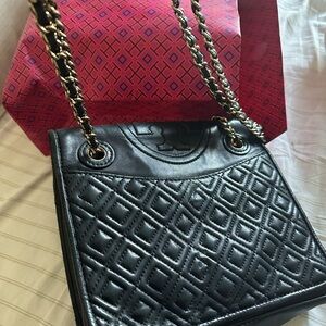 Tory Burch Black Leather Shoulder Bag
